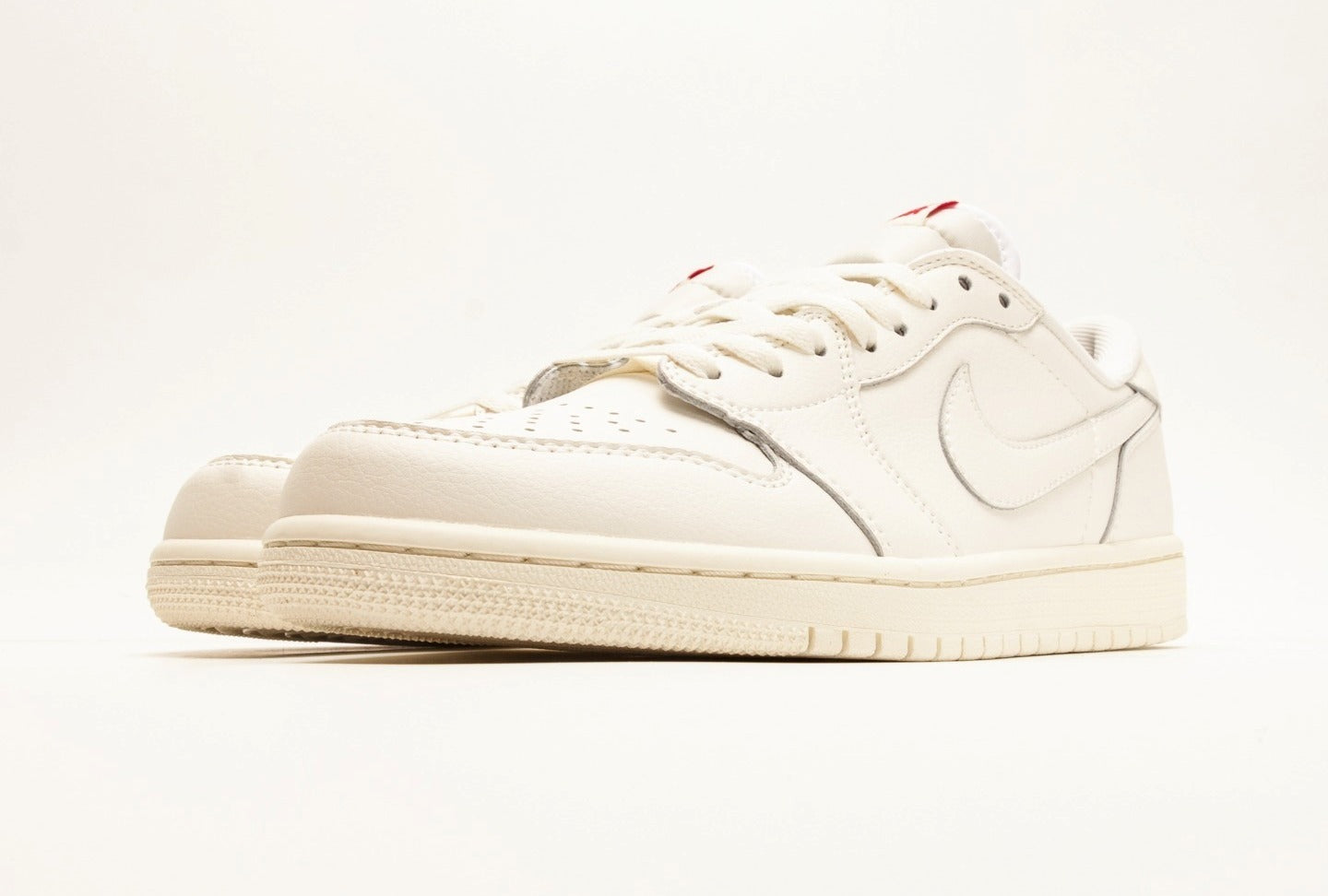 Air Jordan 1 Low OG "Sail"