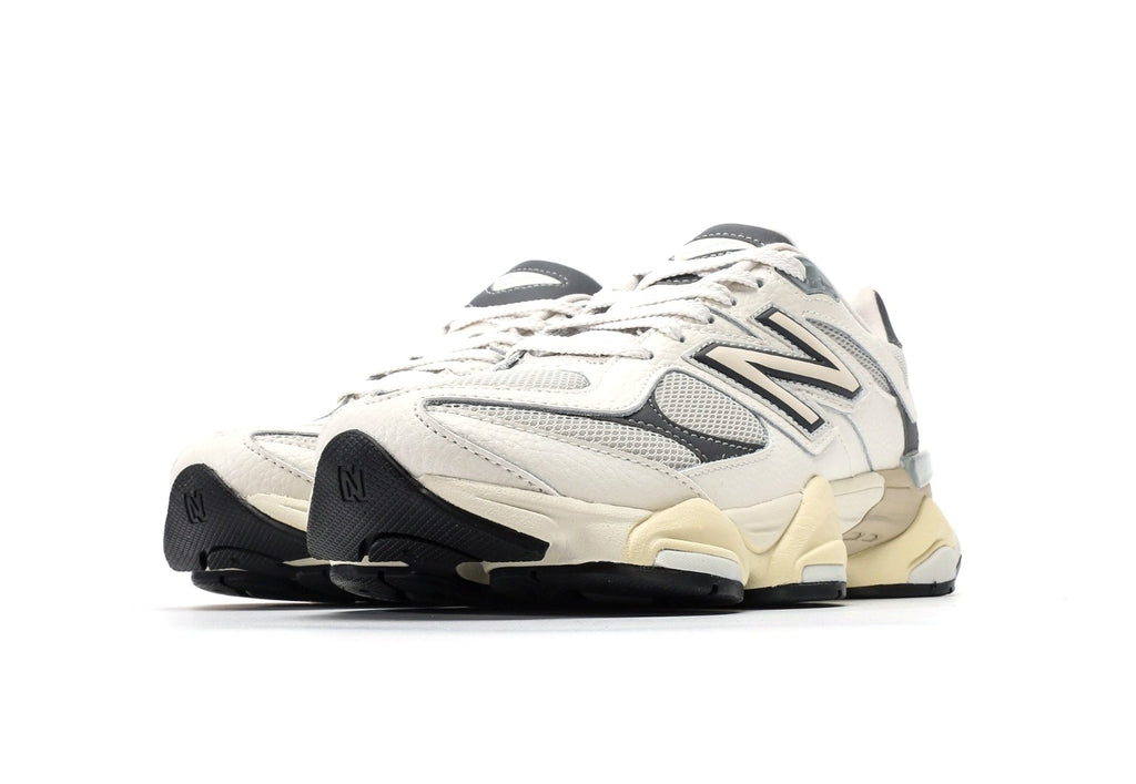 New Balance 9060 Sea Salt Castlerock