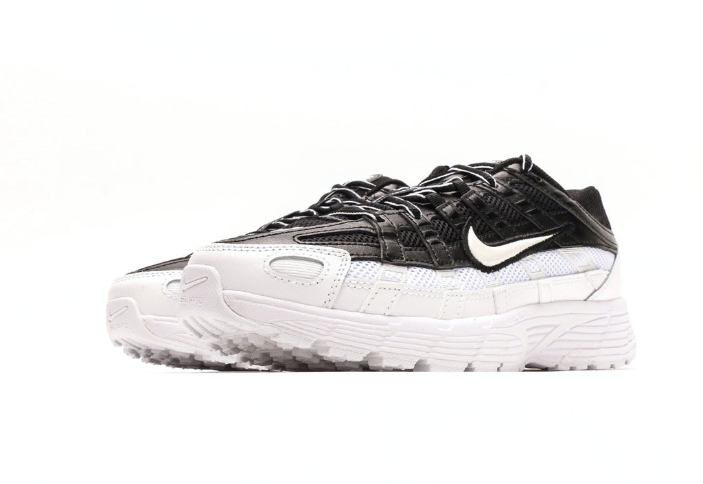 P-6000 Black White