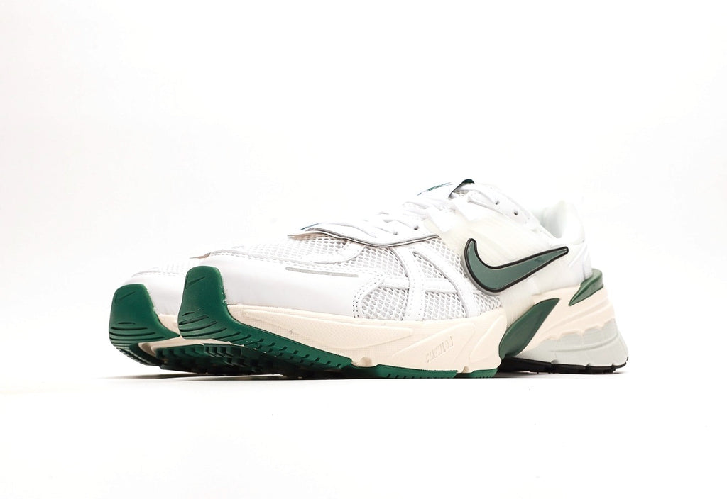 V2K Run "White Green"