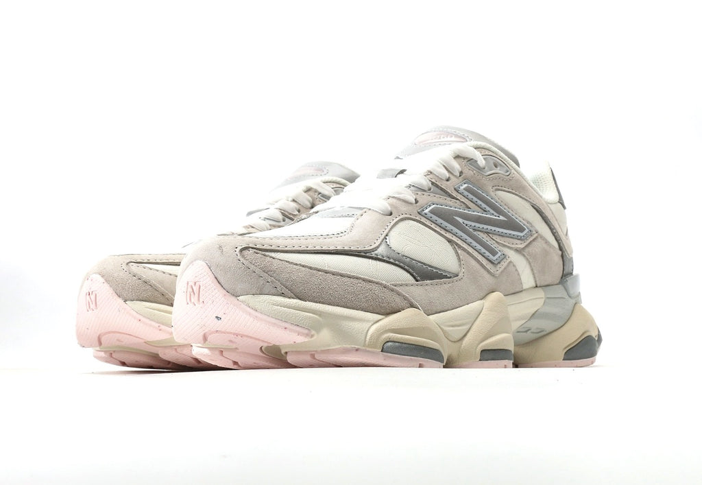 New Balance 9060 Coquette Grey Pink