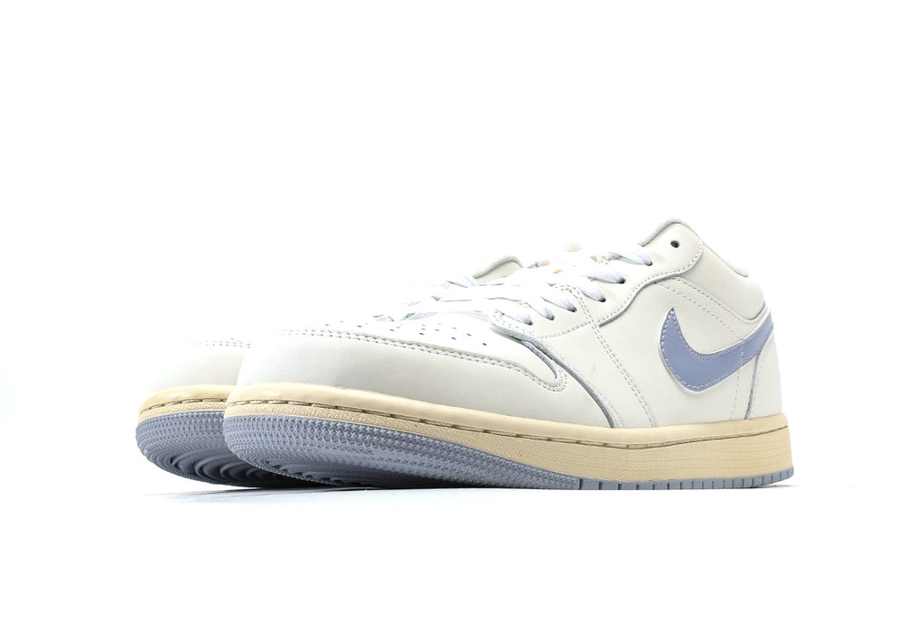 Air Jordan 1 Low "Ghost"