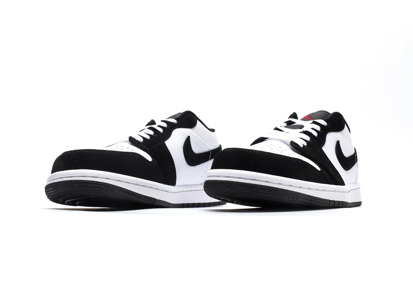 Air Jordan 1 Low Panda Toe