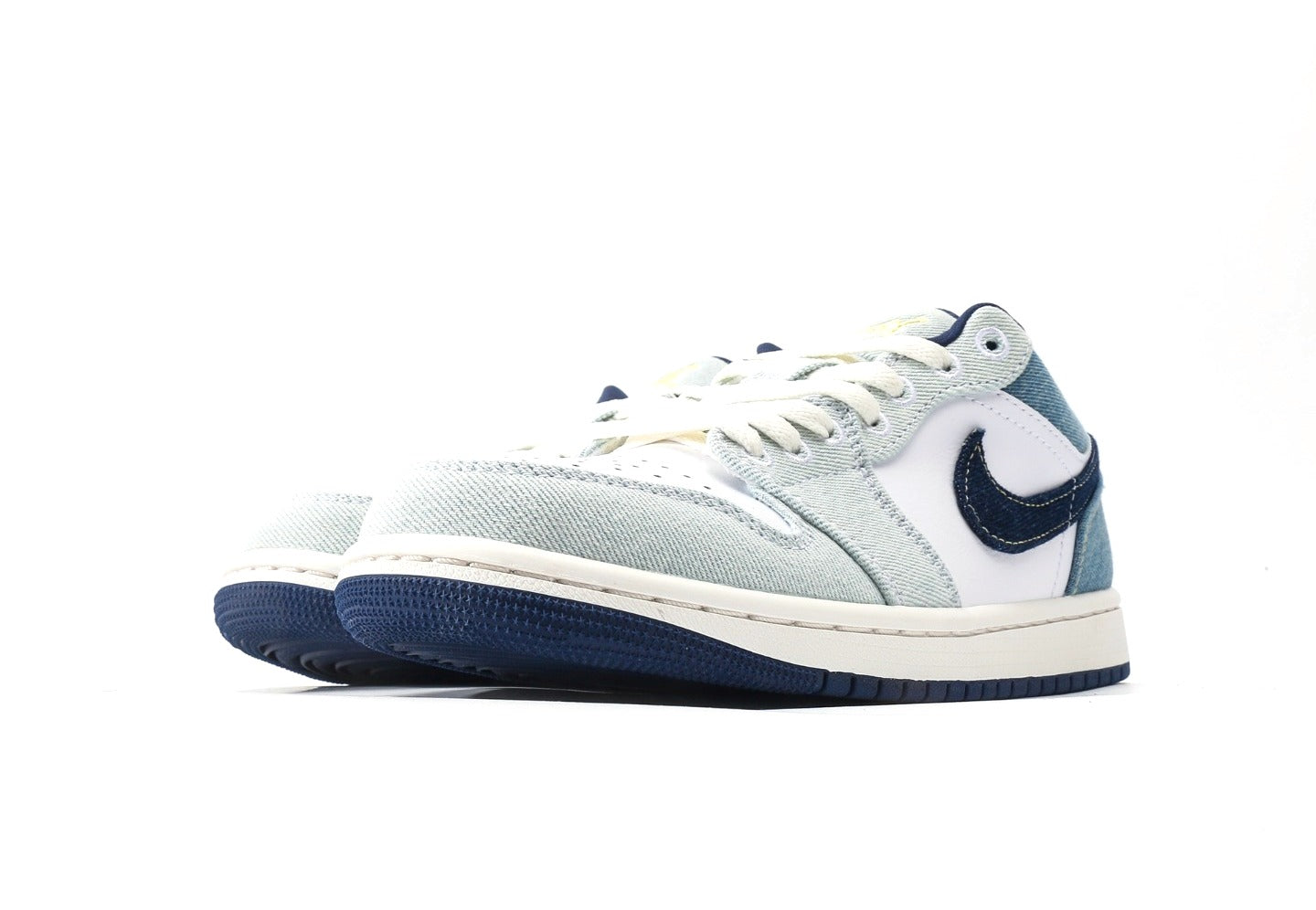 Air Jordan 1 Low "Denim"