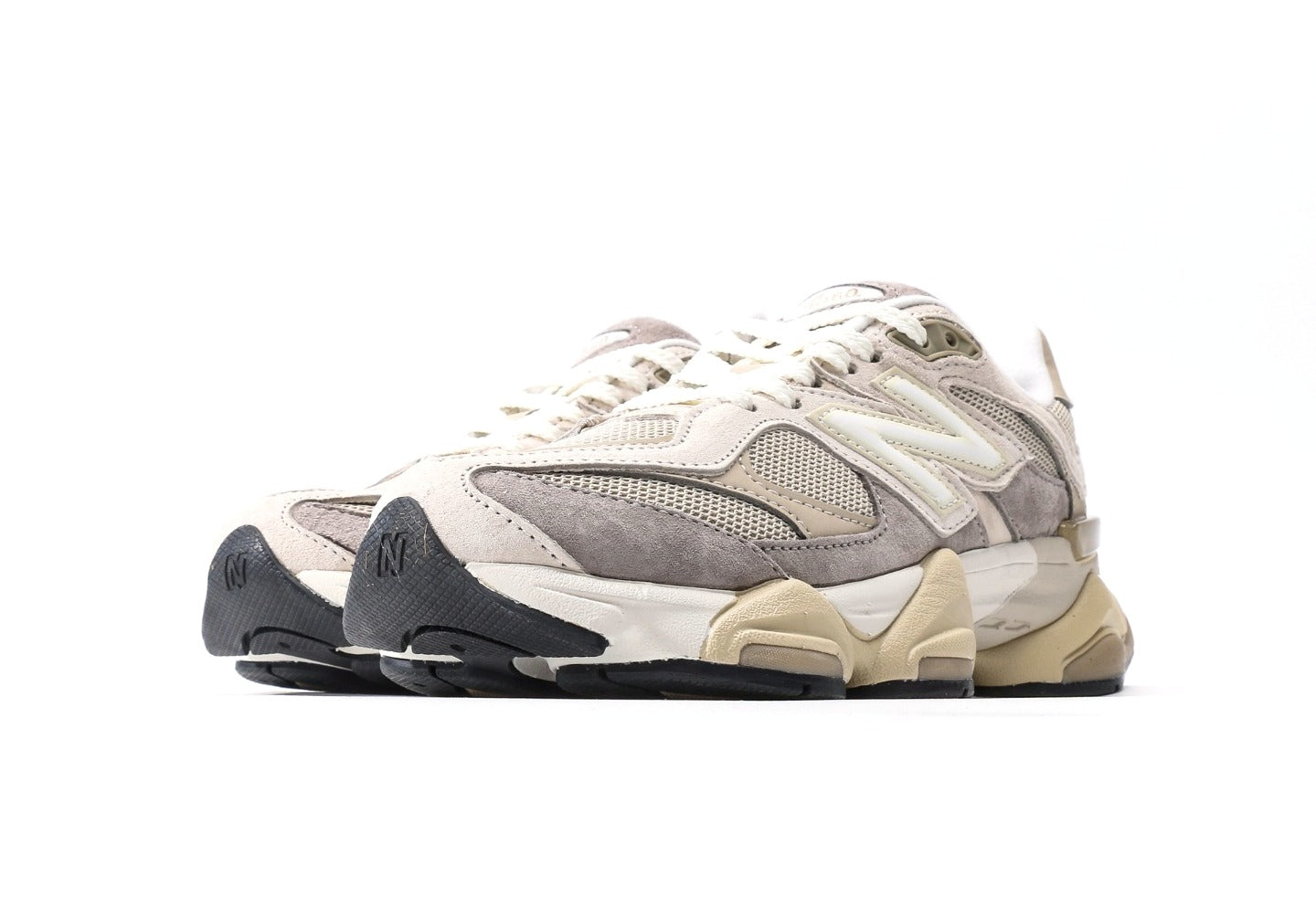 New Balance 9060 "Oatmeal"