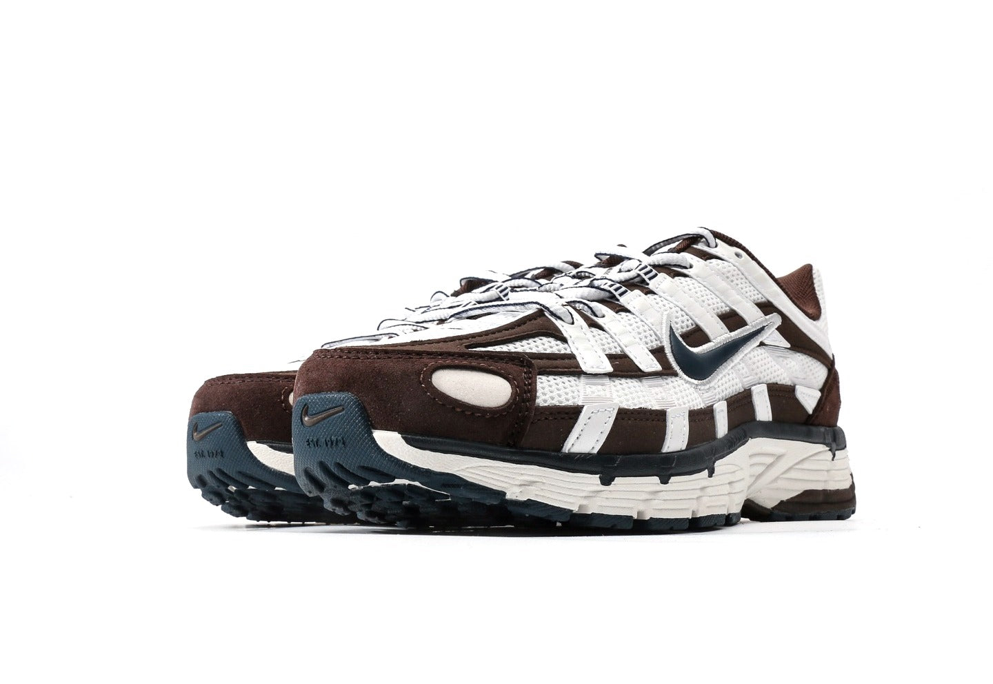 P-6000 "Baroque Brown"