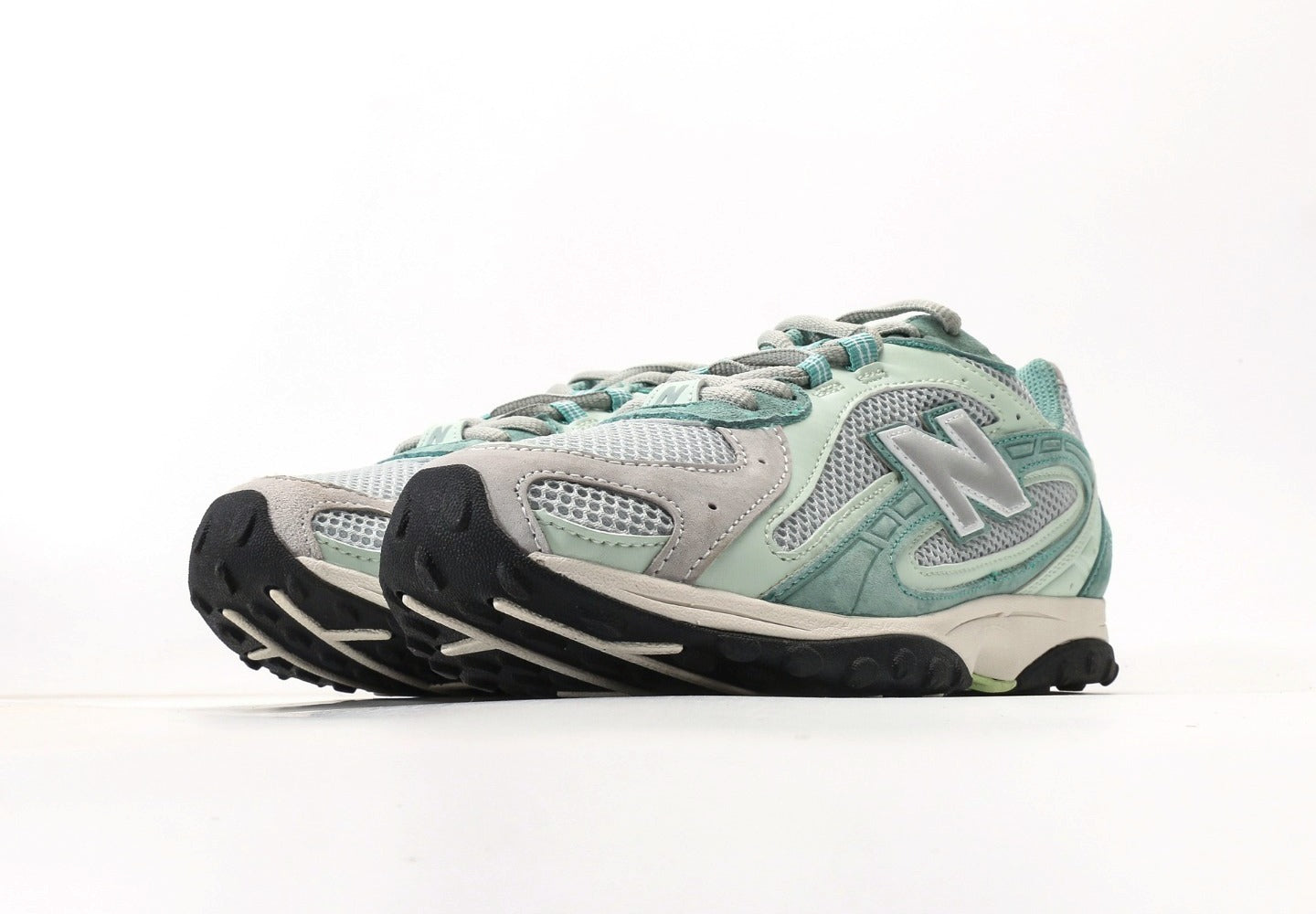 Kith x New Balance 204L Bluebell