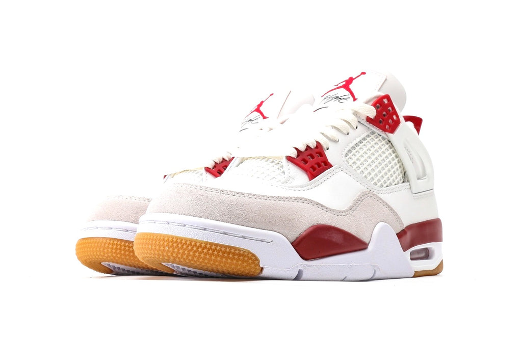 Air Jordan 4 SB "Varsity Red"