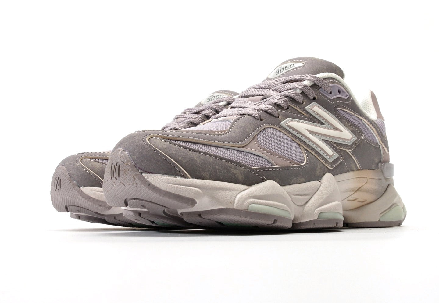 New Balance 9060 "Grey / White"