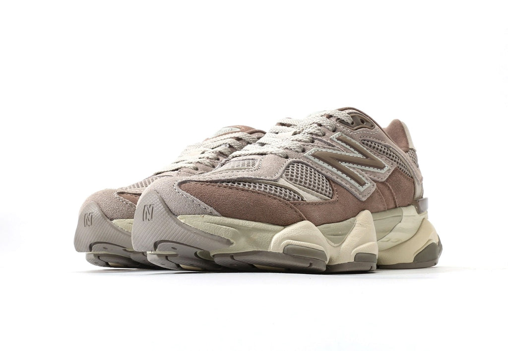 New Balance 9060 Mushroom