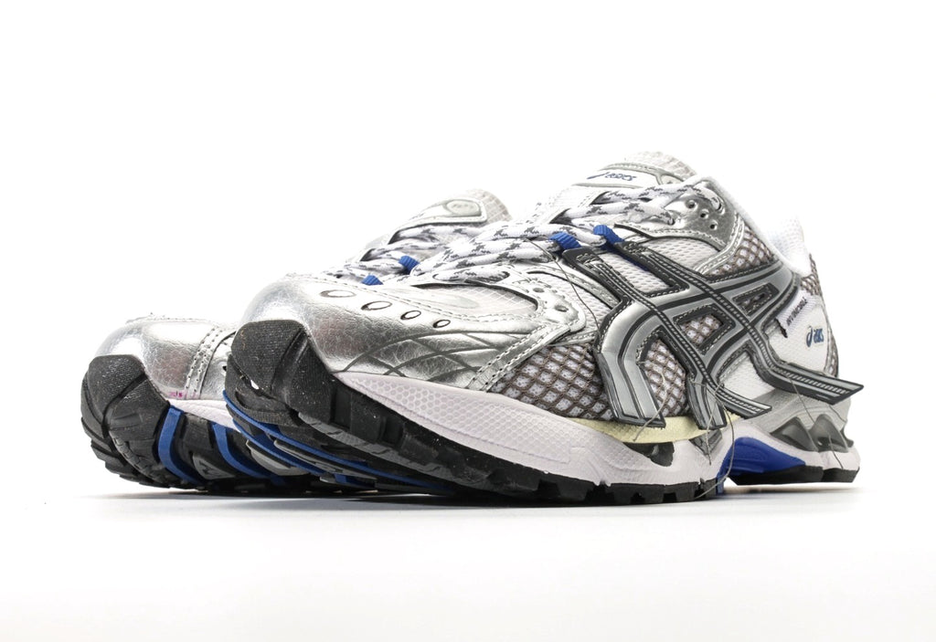 Gel Nimbus 10.1 "Invincible Blue"