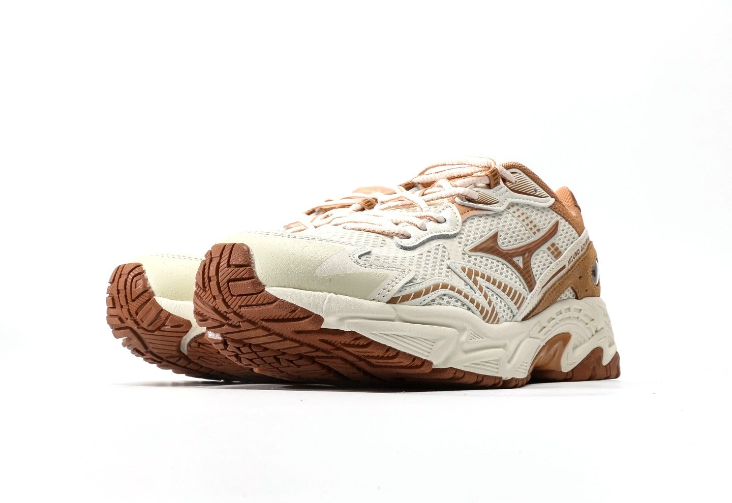 Mizuno Adventure Twe "White Orange"