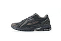 New Balance 1906R Greyscale