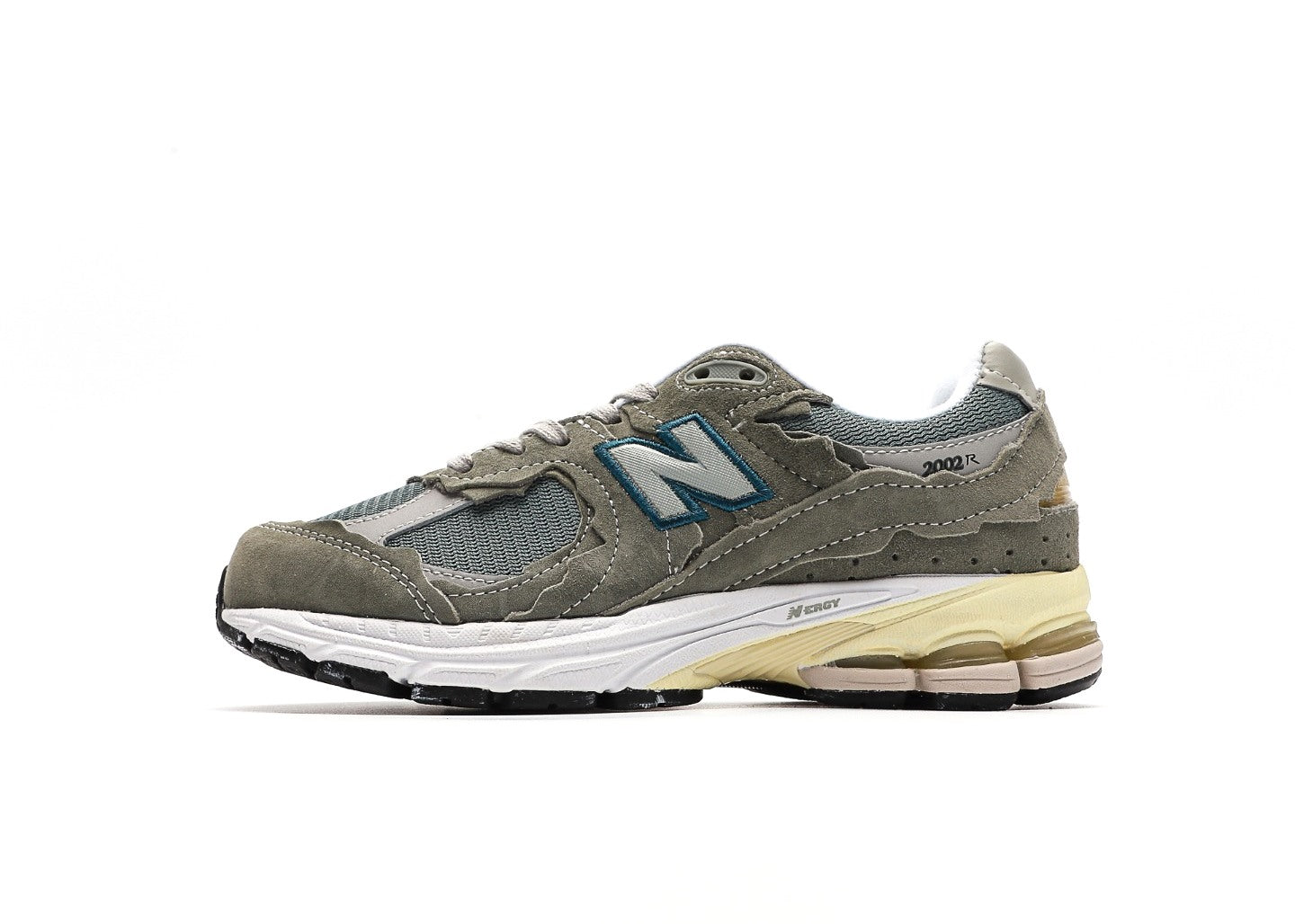 New Balance 2002R Protection Pack Mirage Grey