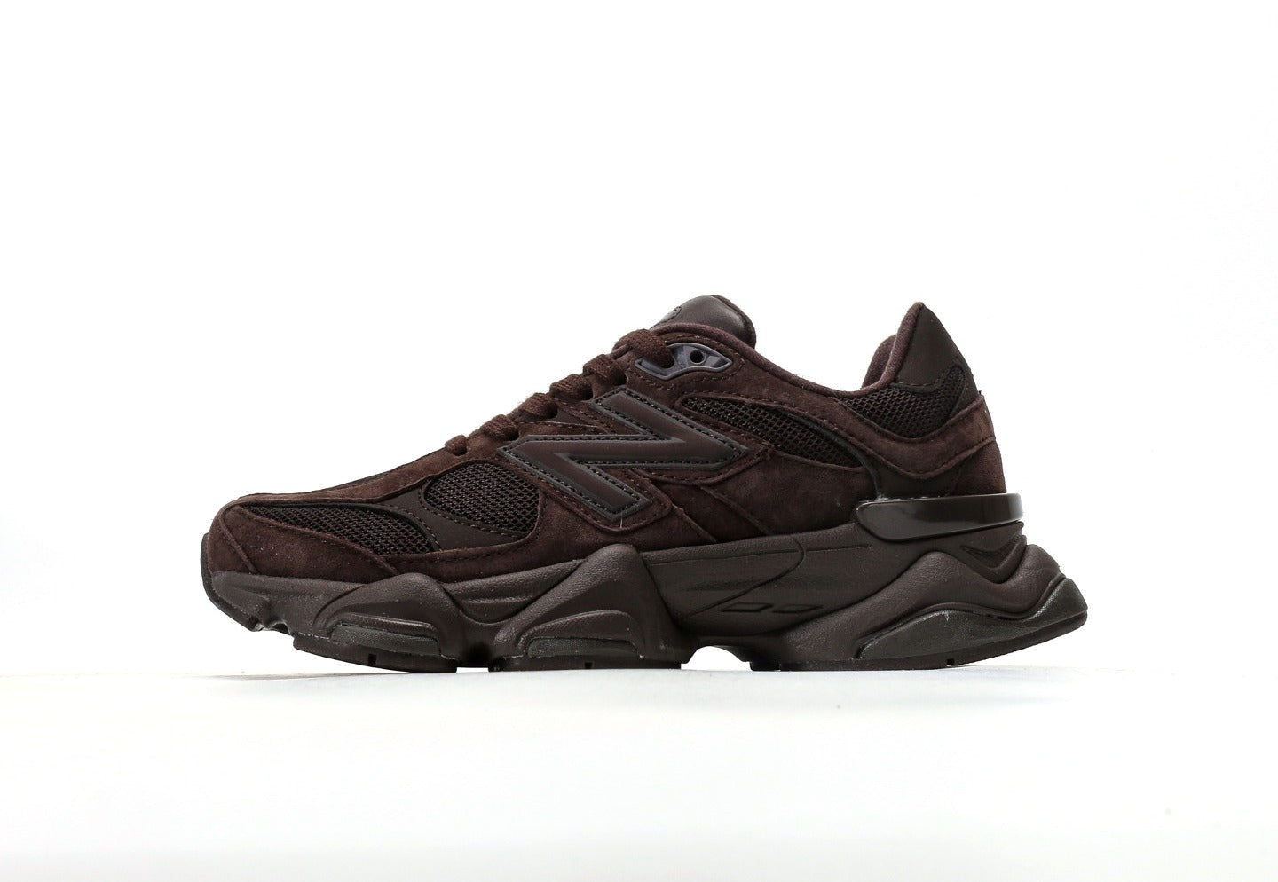 New Balance 9060 Chocolate