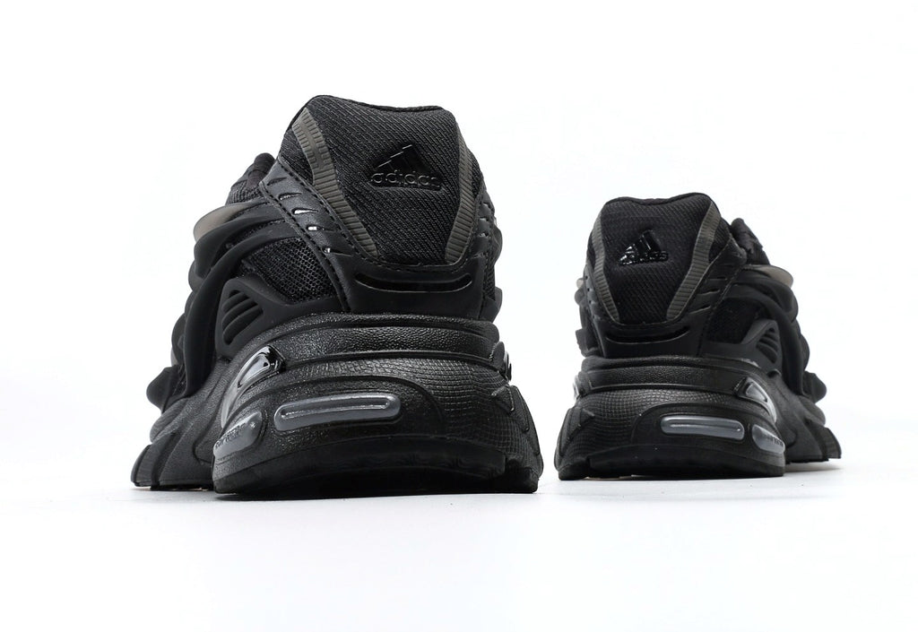Pharrell Williams x adidas Adistar Jellyfish “Triple Black”