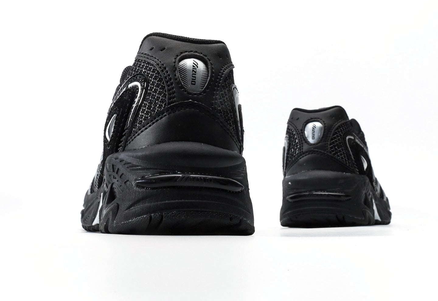 Mizuno Adventure Twe Black