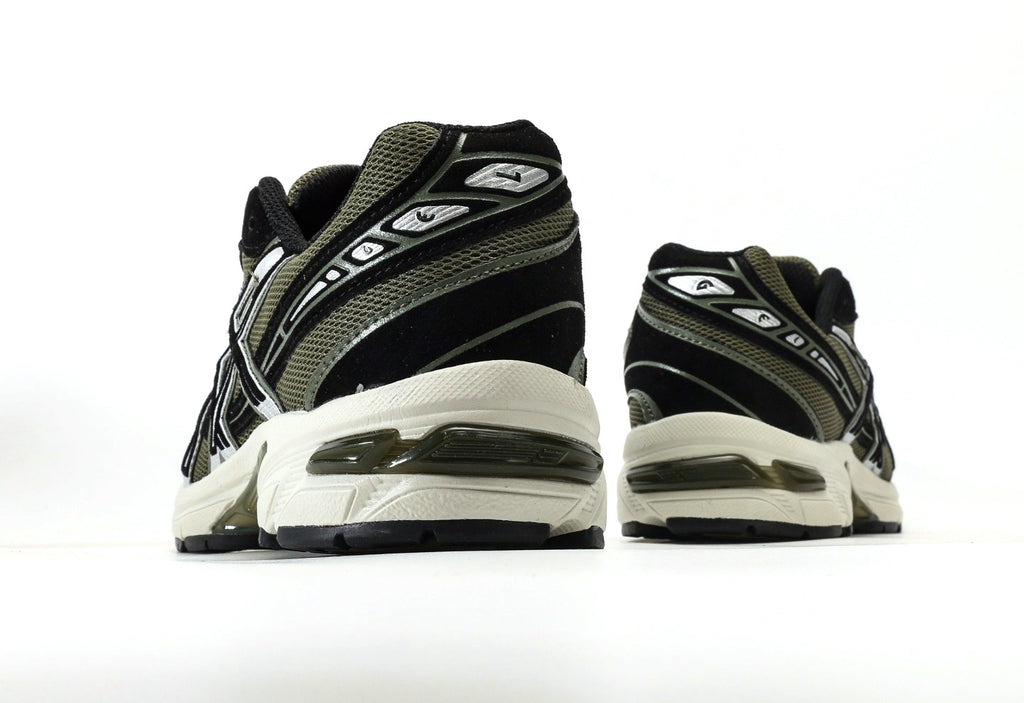 Gel-1130 Irvine Black