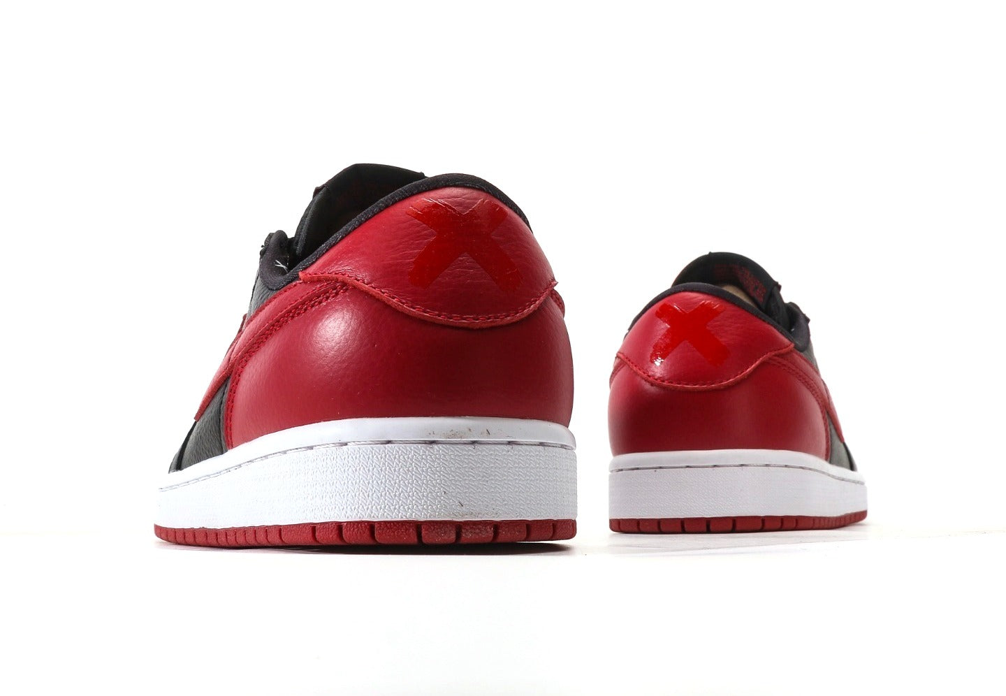 Air Jordan 1 Low OG "Banned"