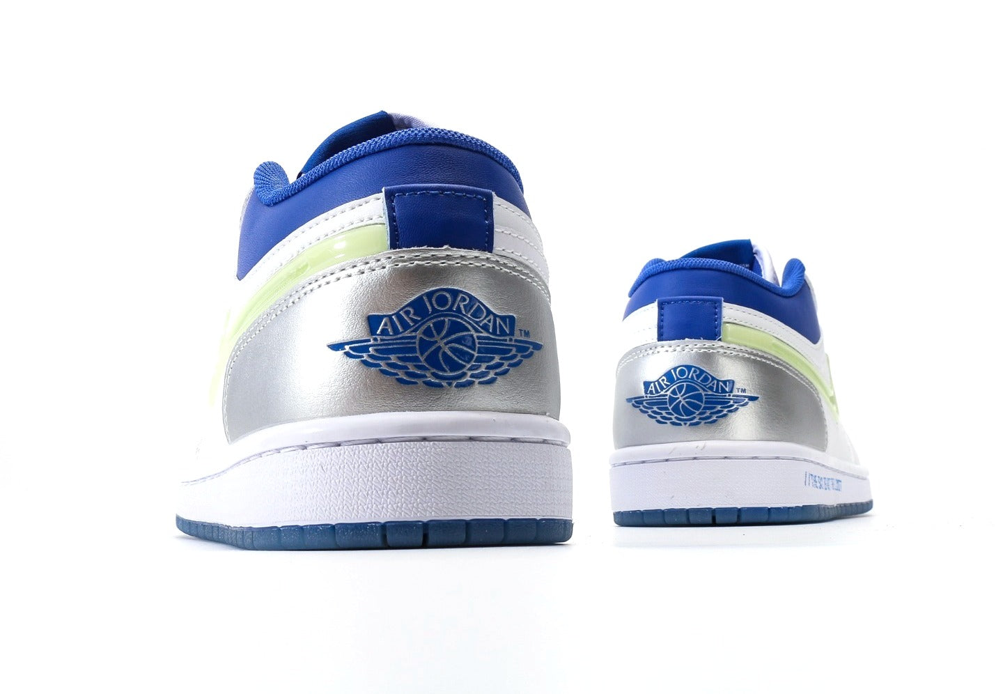 Air Jordan 1 Low Sneaker School