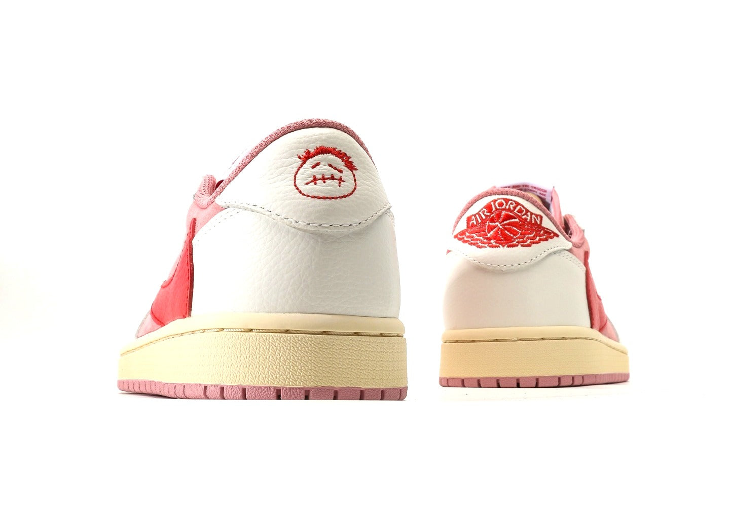 Travis Scott x Air Jordan 1 Low OG "Shy Pink"