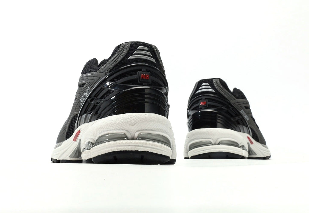 New Balance 1906R Black Castlerock