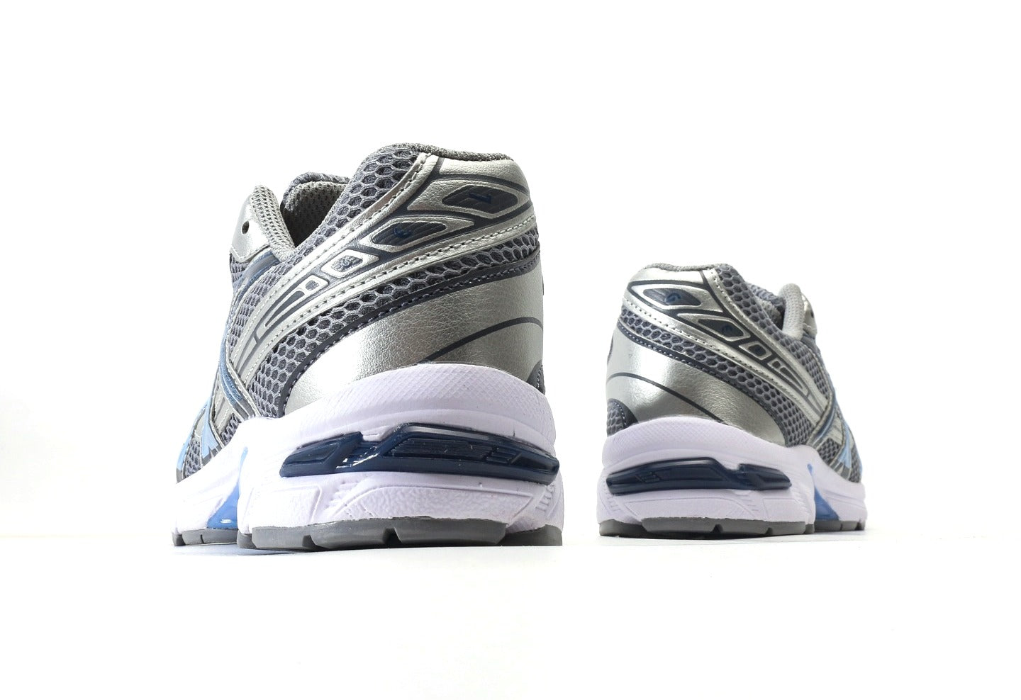 Gel 1130 Gravel Silver Blue Fade