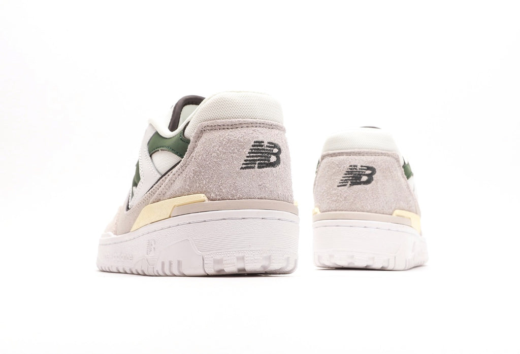 New Balance 550 "Sea Salt/Green