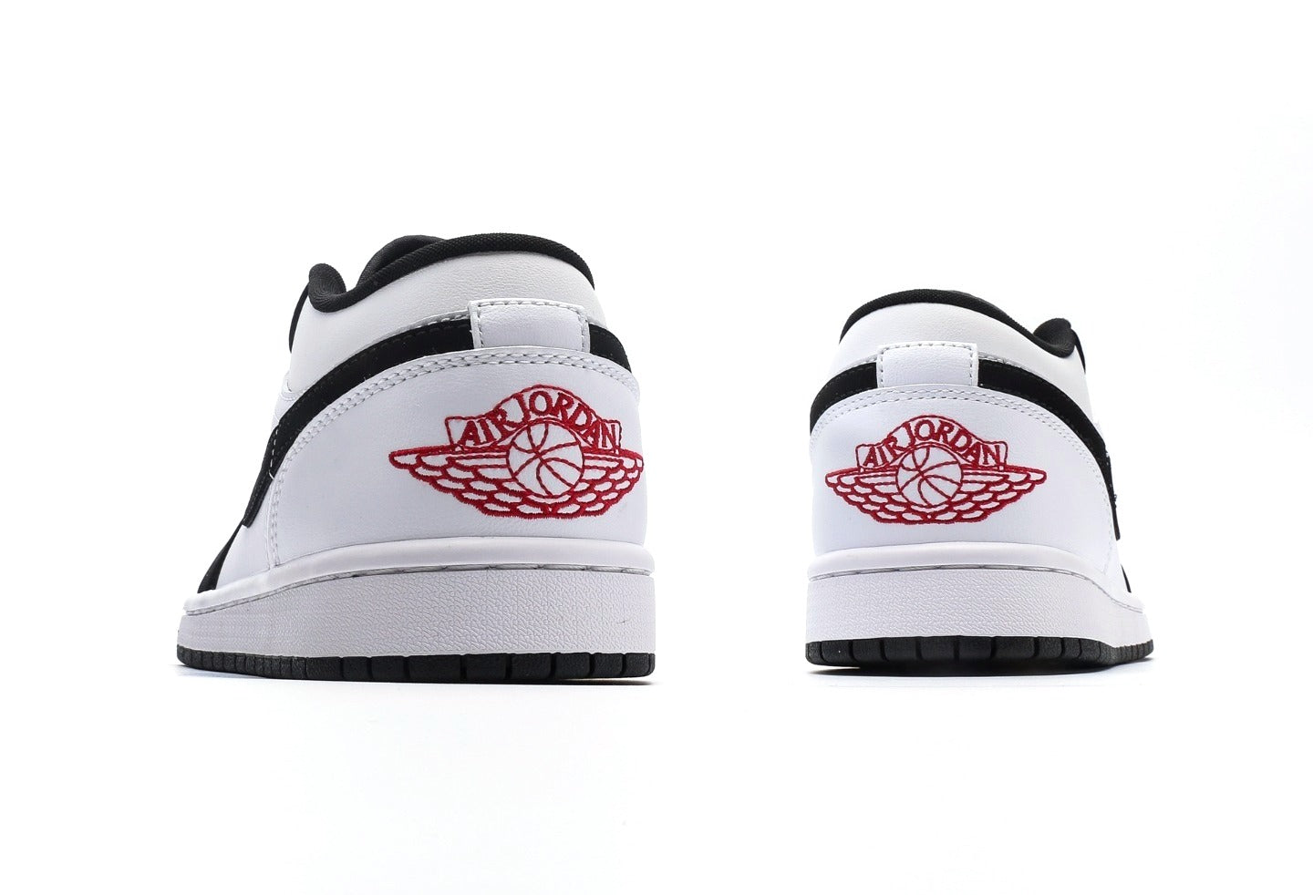 Air Jordan 1 Low Panda Toe