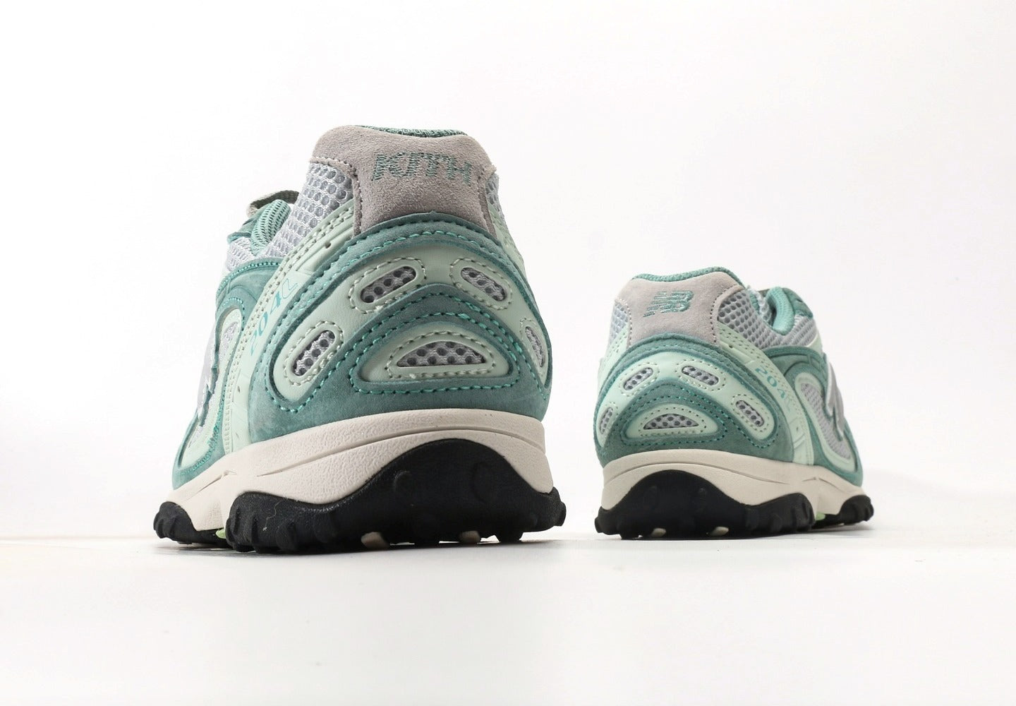 Kith x New Balance 204L Bluebell