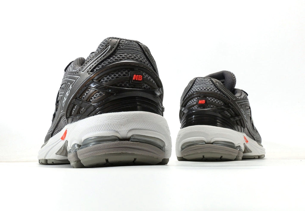 New Balance 1906 "Black Metallic"