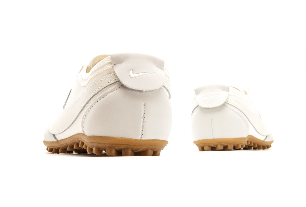 Moon Shoe "Summit White"