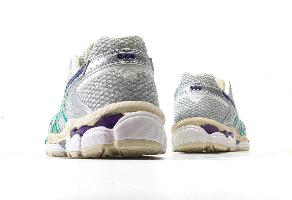 Gel-Cumulus 16 Tomo Summit Exclusive Cream Malachite