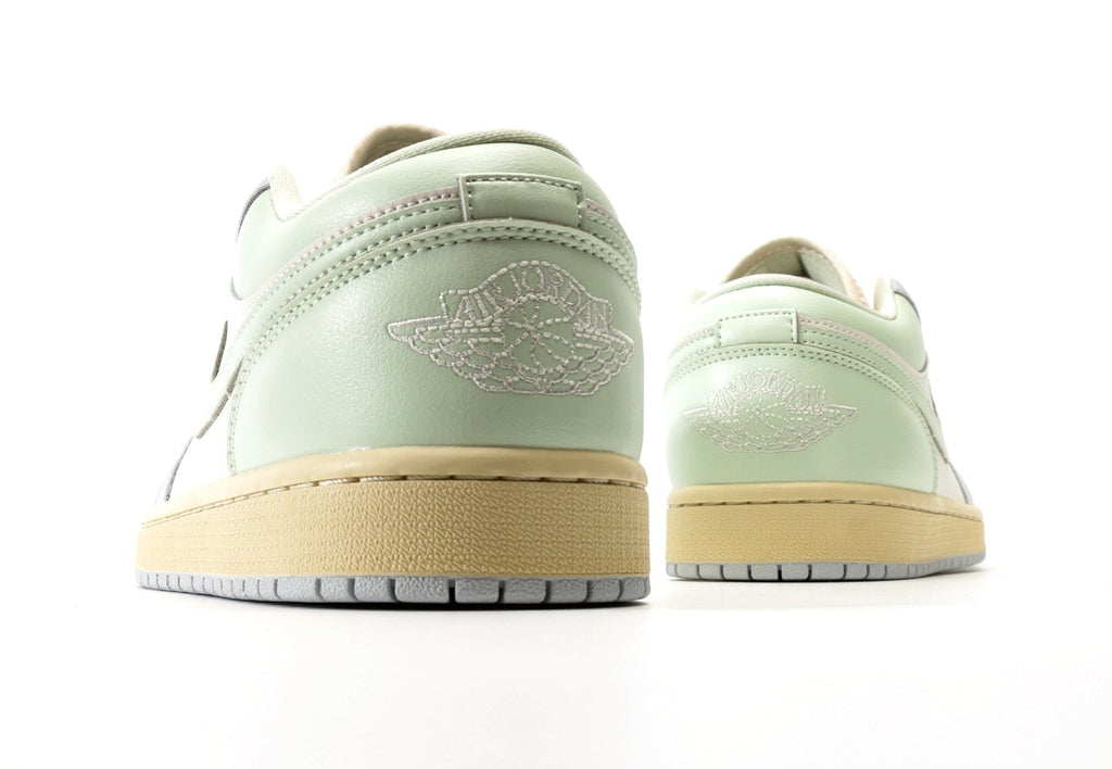 Air Jordan 1 Low Sail Aura