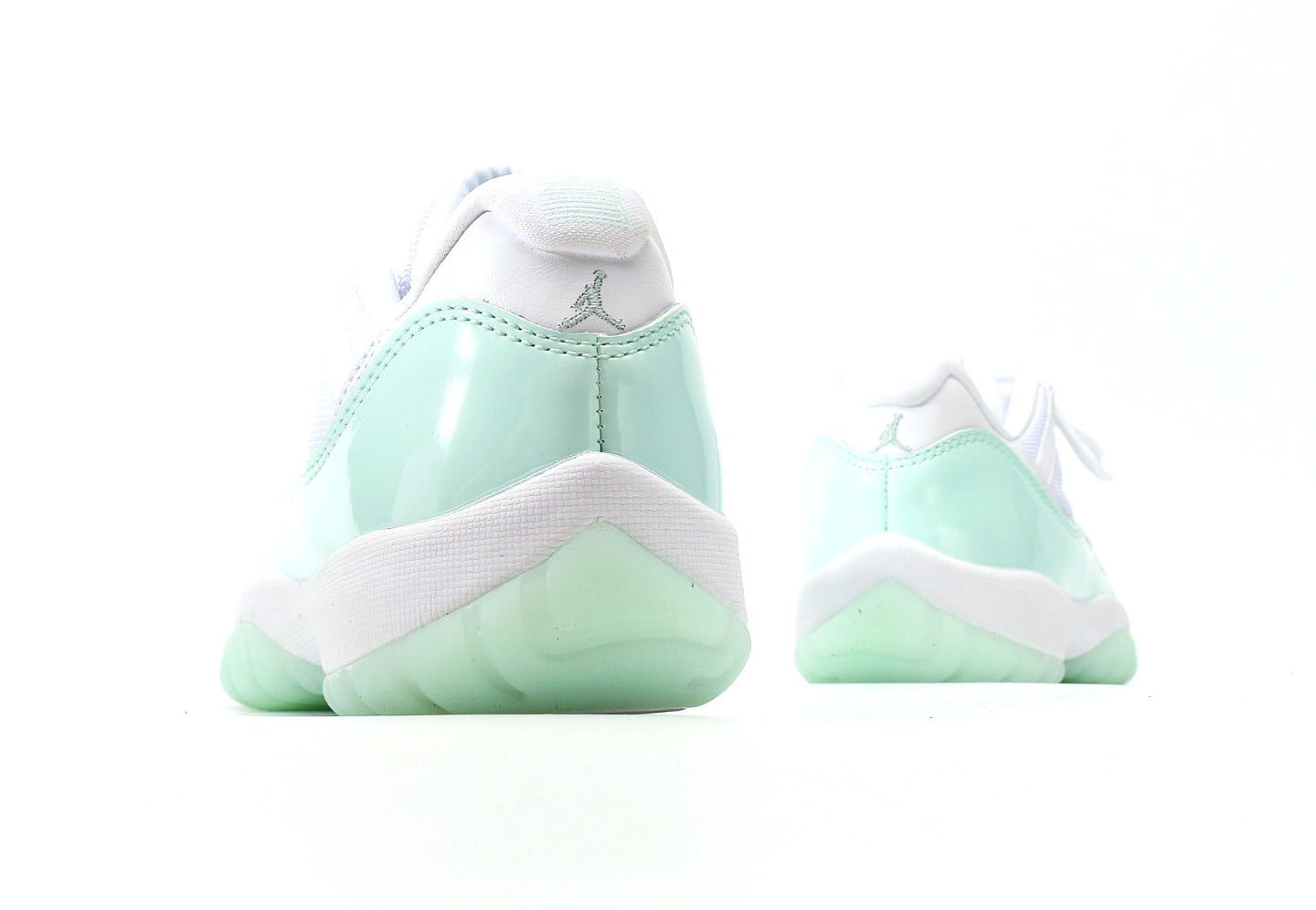 Air Jordan 11 Low "Igloo" [PK GOD]