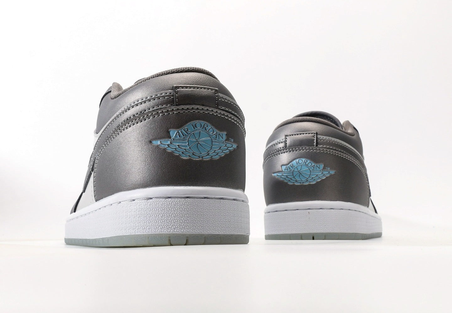 Air Jordan 1 Low SE "Inspired By The Greatest"
