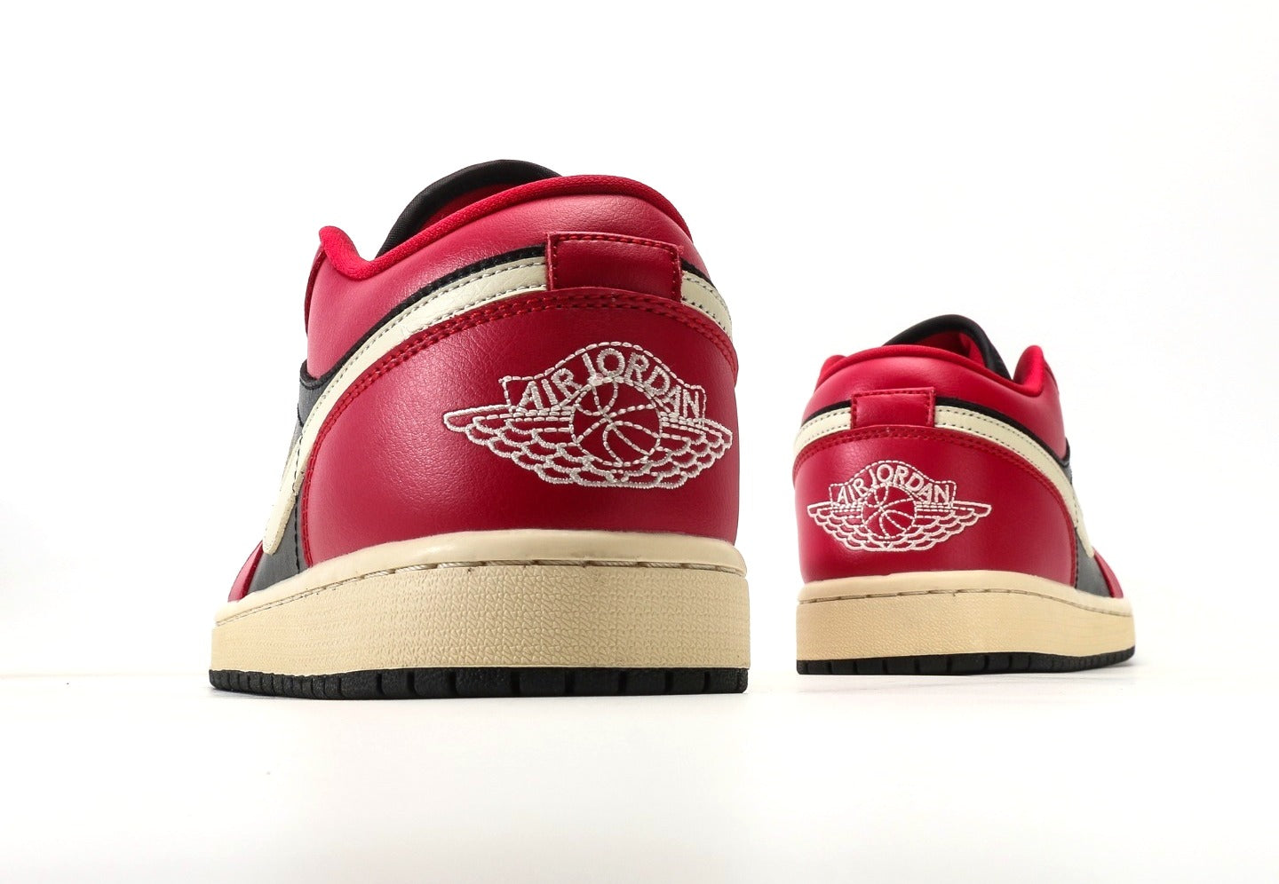 Air Jordan 1 Low "Mystic Hibiscus"