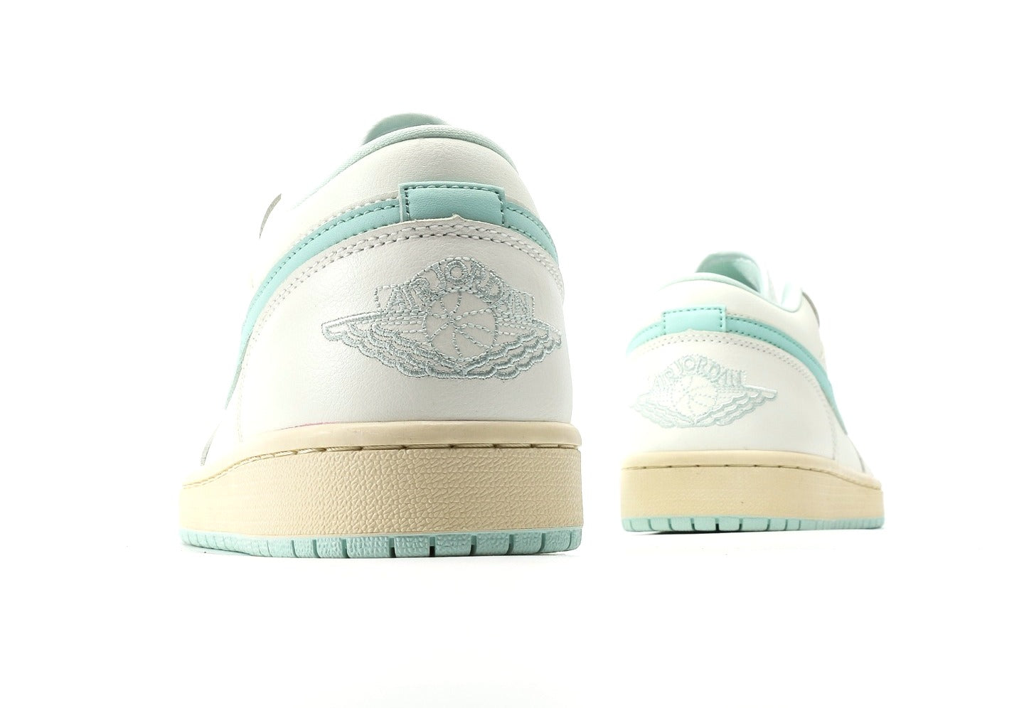 Air Jordan 1 Low Sail Igloo