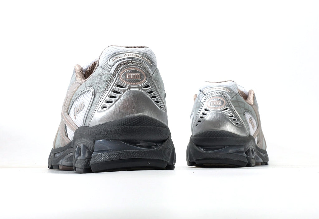 Gel-Nimbus 10.1 Kith White Morganite