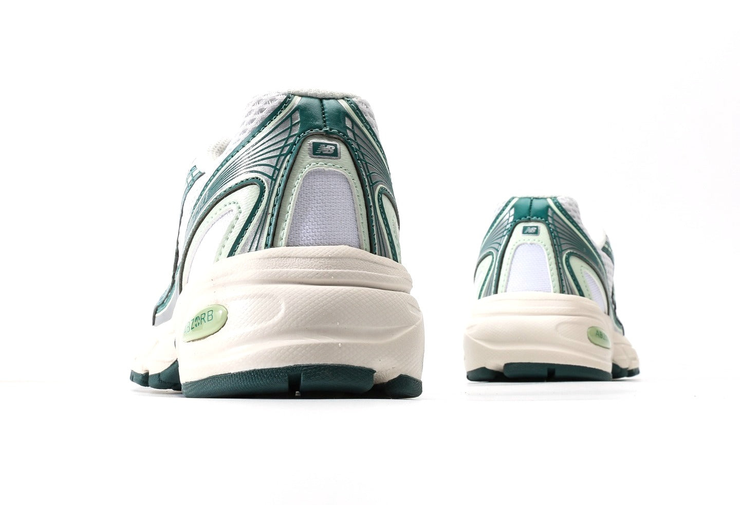 New Balance 740 White Marsh Green