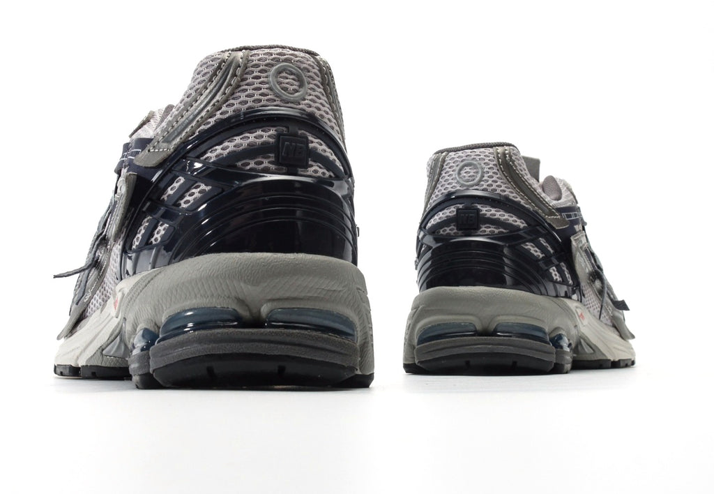 New Balance U1906 Graphite Magic Blue