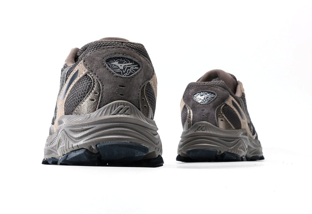 Mizuno RACER ADV "Dark Grey"