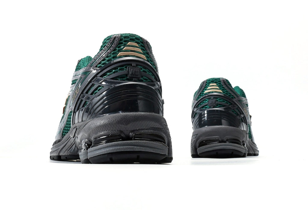 New Balance 1906R Zalando Trail Mix Green