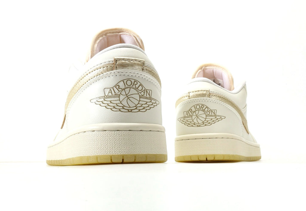 Air Jordan 1 Metallic Team Gold
