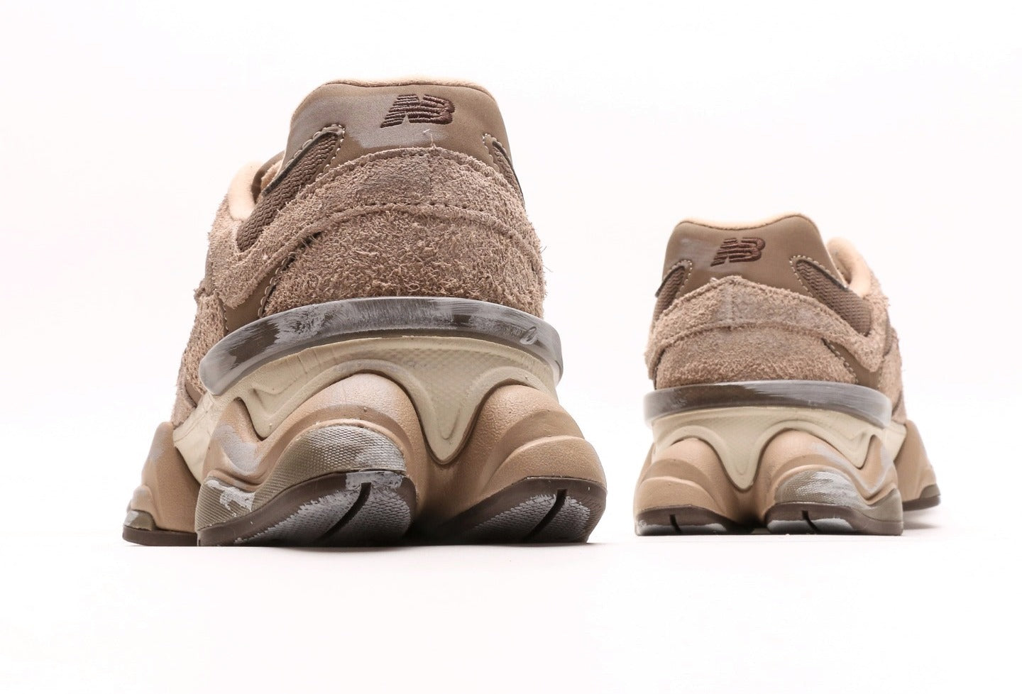 New Balance 9060 Mushroom