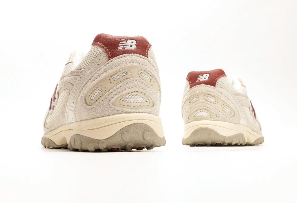 New Balance 204L Maroon Sea Salt