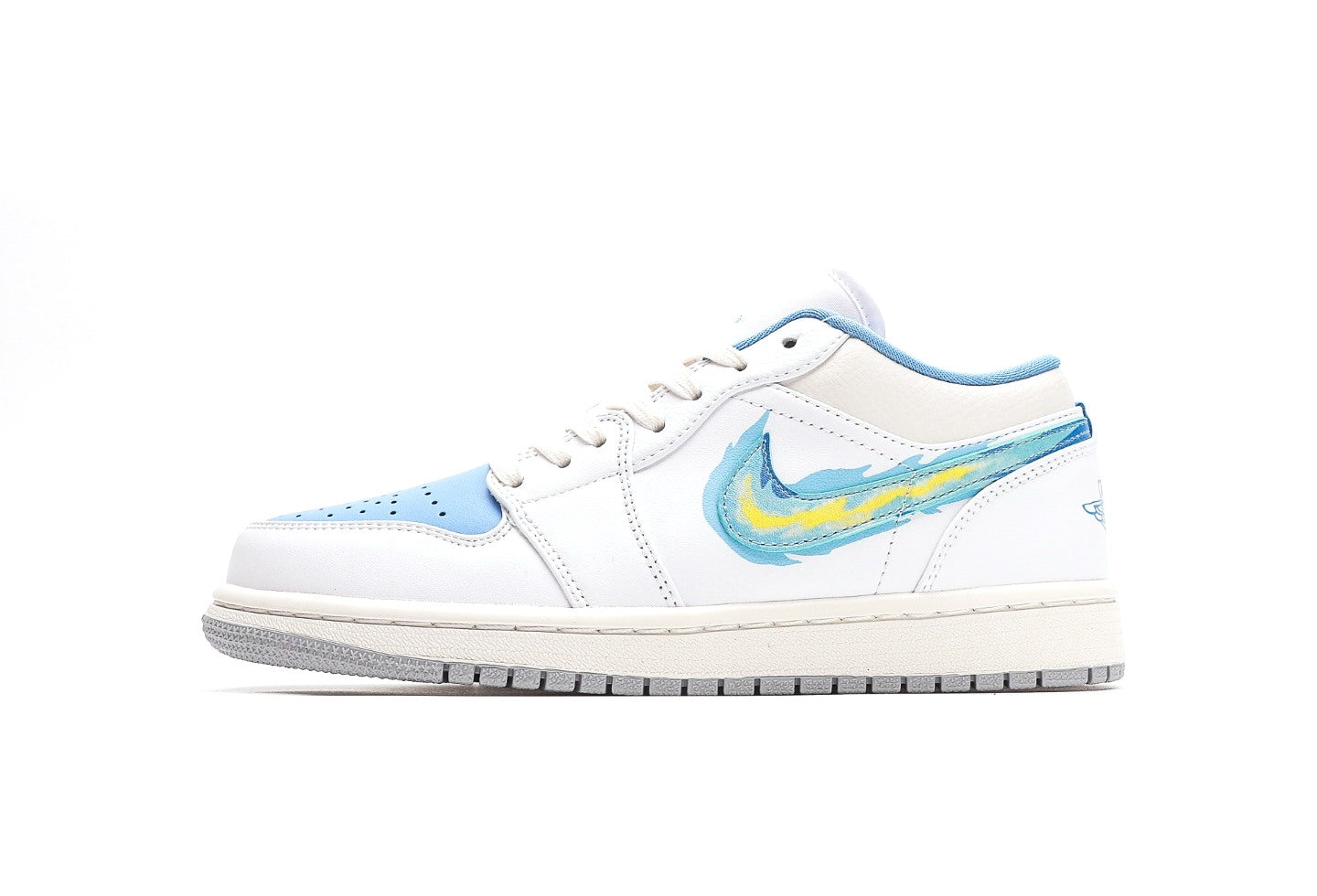 Air Jordan 1 Low SE 'Just Skate ? University Blue'