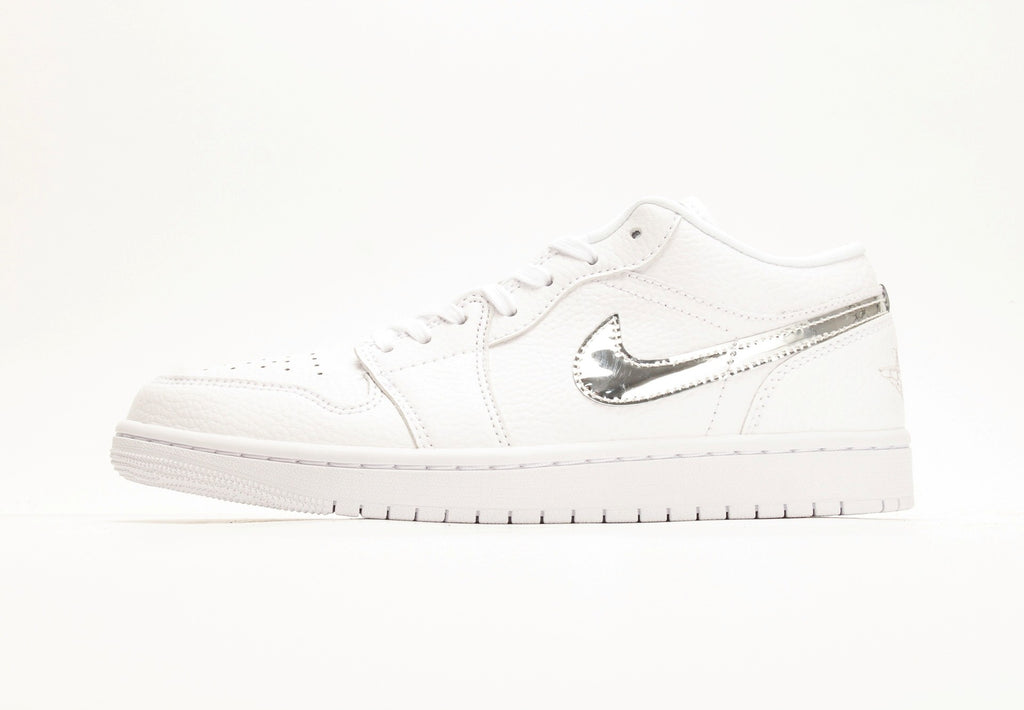 Air Jordan 1 Low SE White Metallic Silver