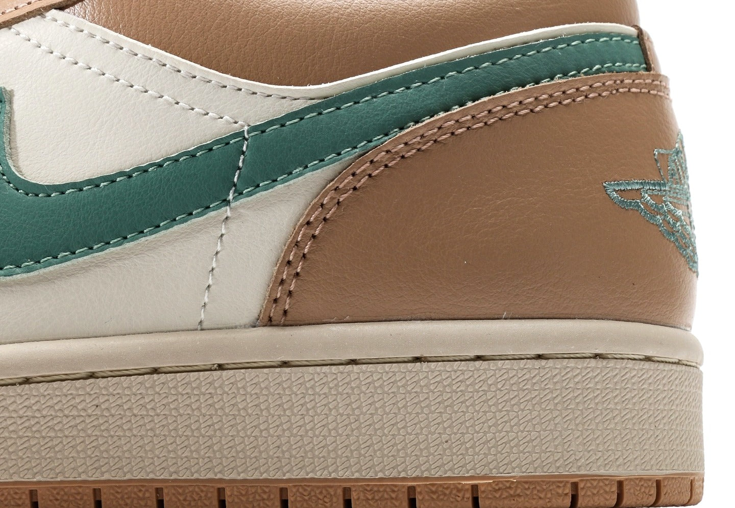 Air Jordan 1 Low Light Orewood Brown Hemp