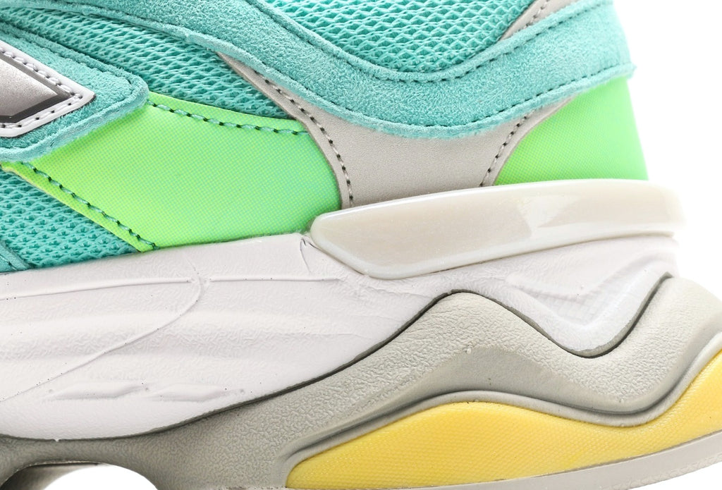 DTLR New Balance 9060 Cyan Burst